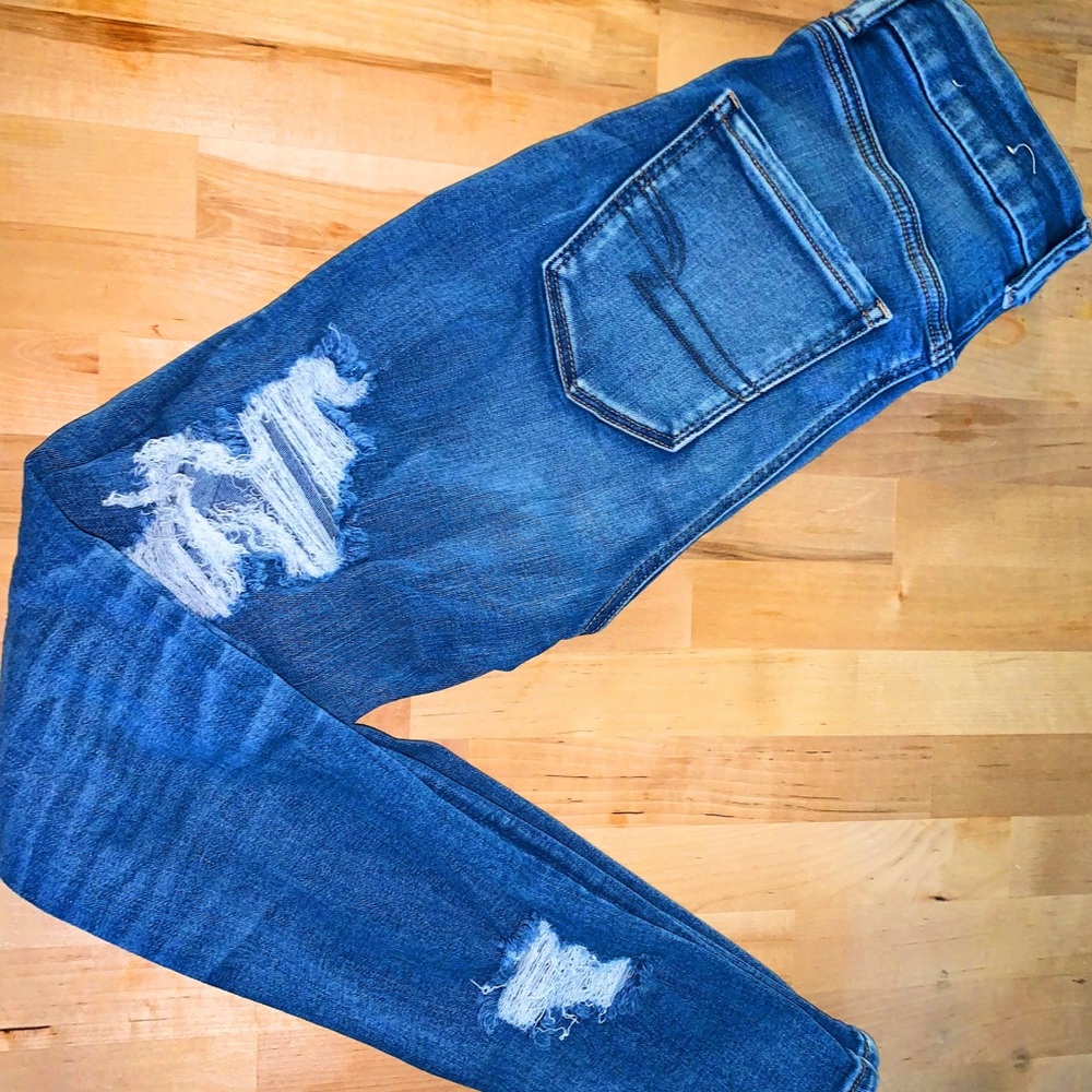 medium wash jeans